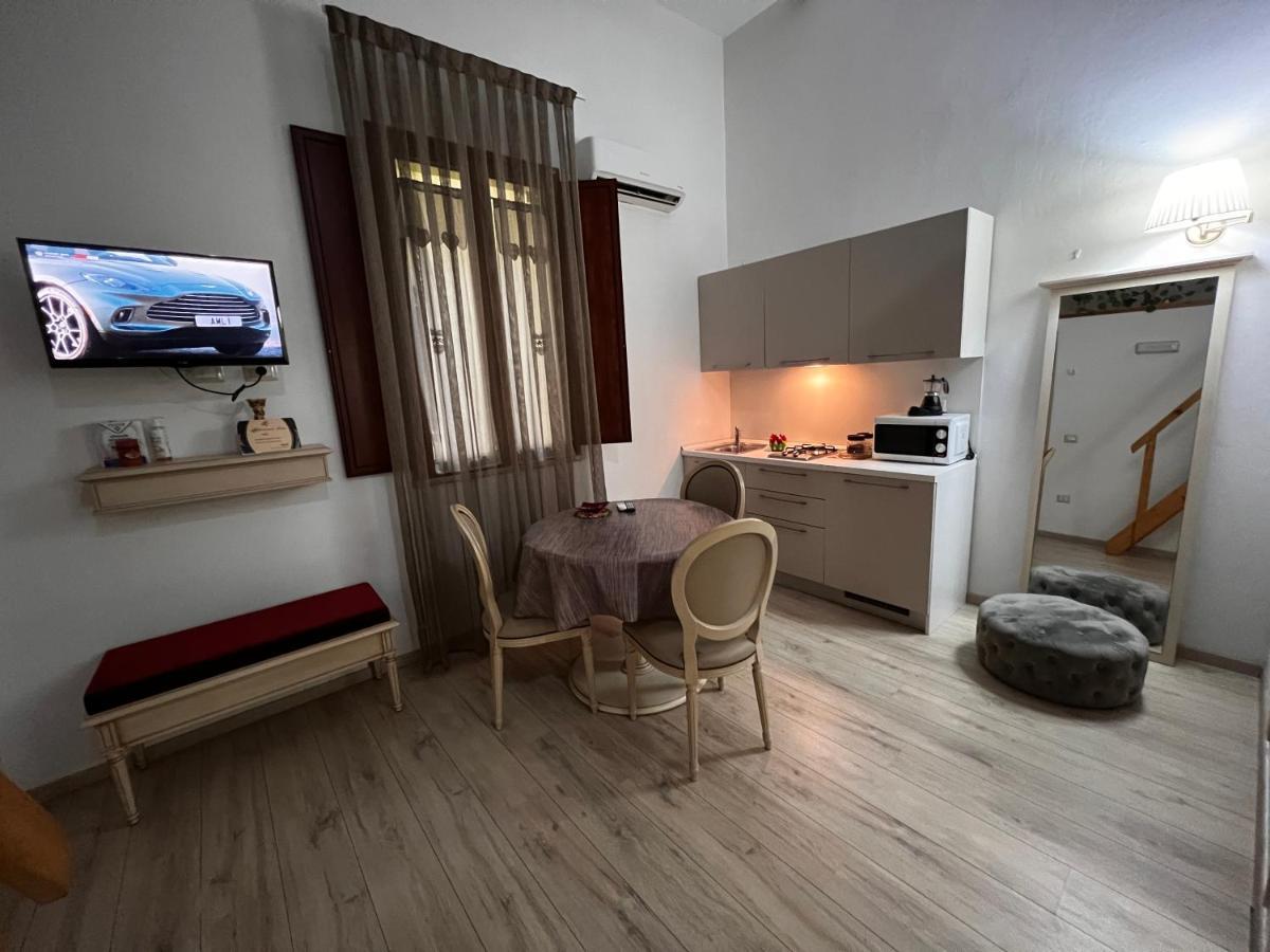 Appartamentino Louis Cagliari Buitenkant foto